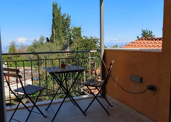 Aria * Tsoukaládhes